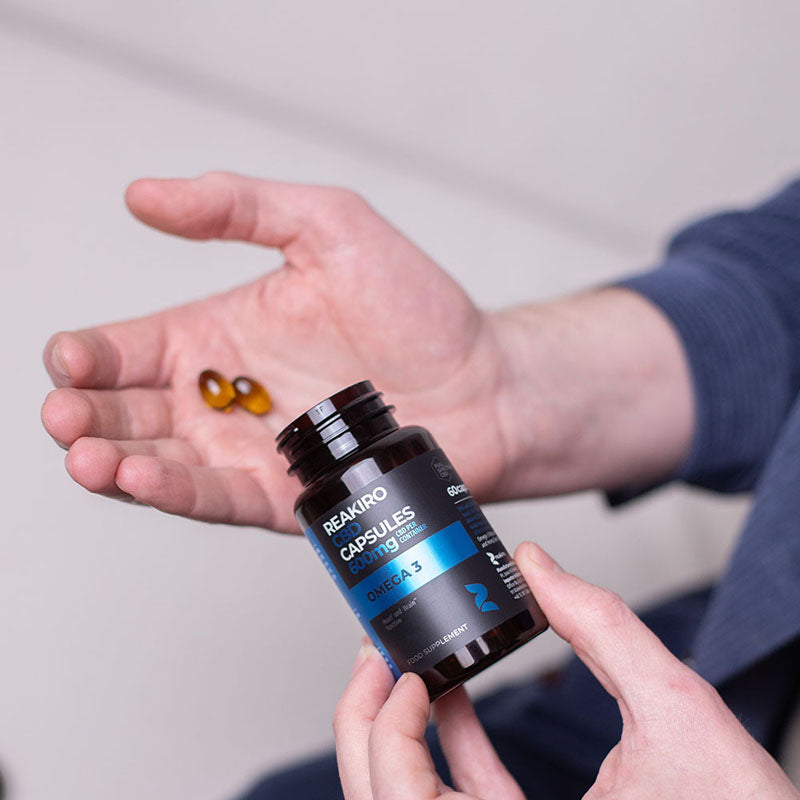 Reakiro Cbd apsules Omega3 in use