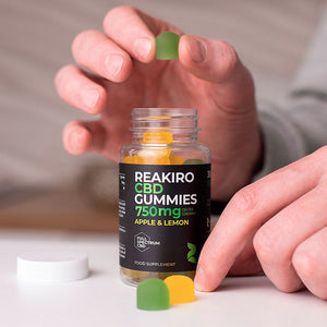 Reakiro CBD Gummies 750mg Full Spectrum 30pcs in use