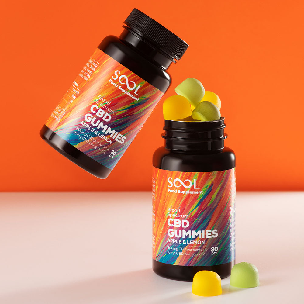 Sool Cbd Broad  Spectrum Gummies In use